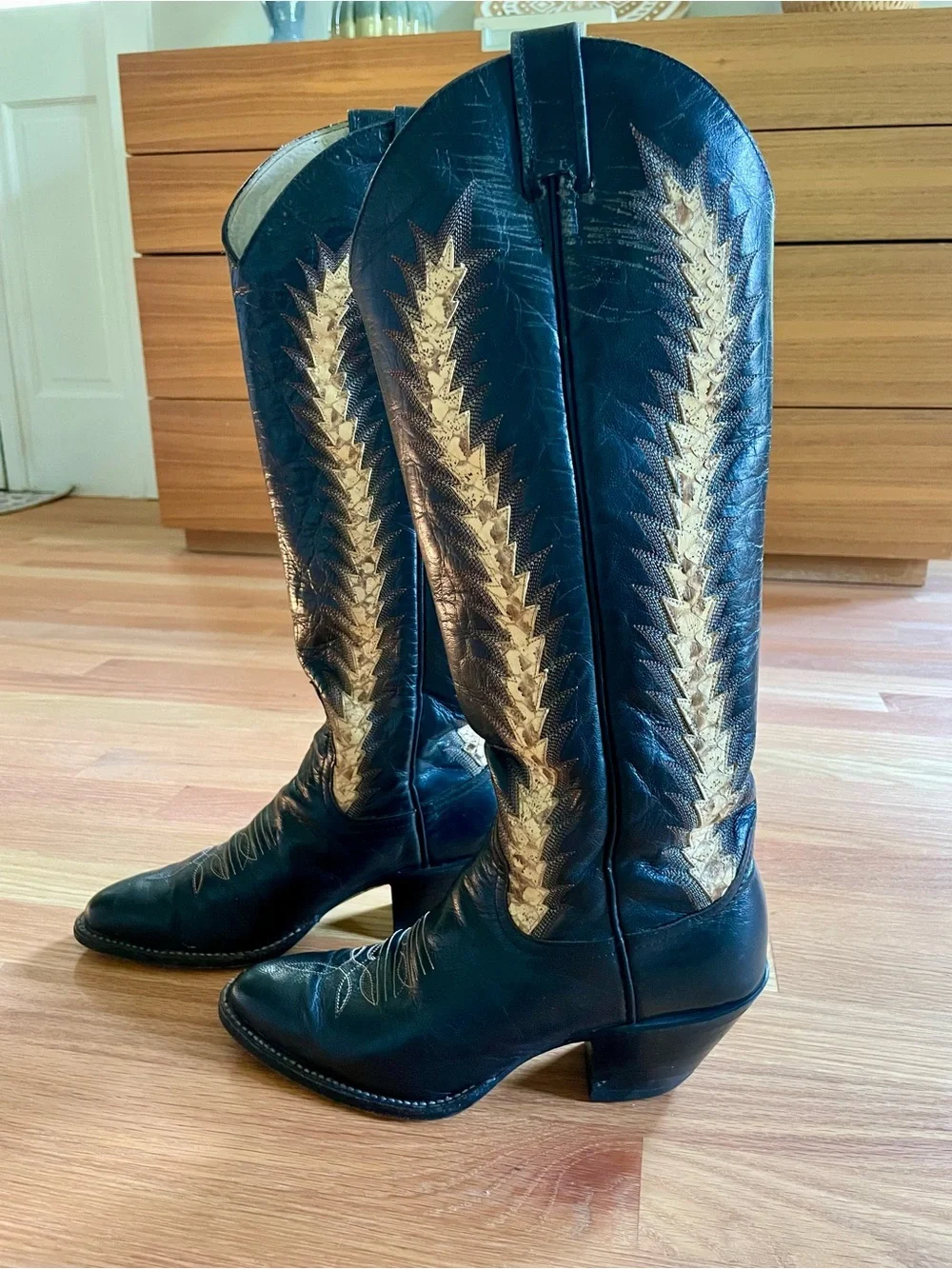 Vintage Larry Mahan Boot Collection Cowboy Boots | Made in Texas | Women’s 7B